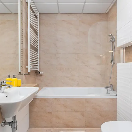 Apartment Kasprzaka 31 By Homeprime Warsaw